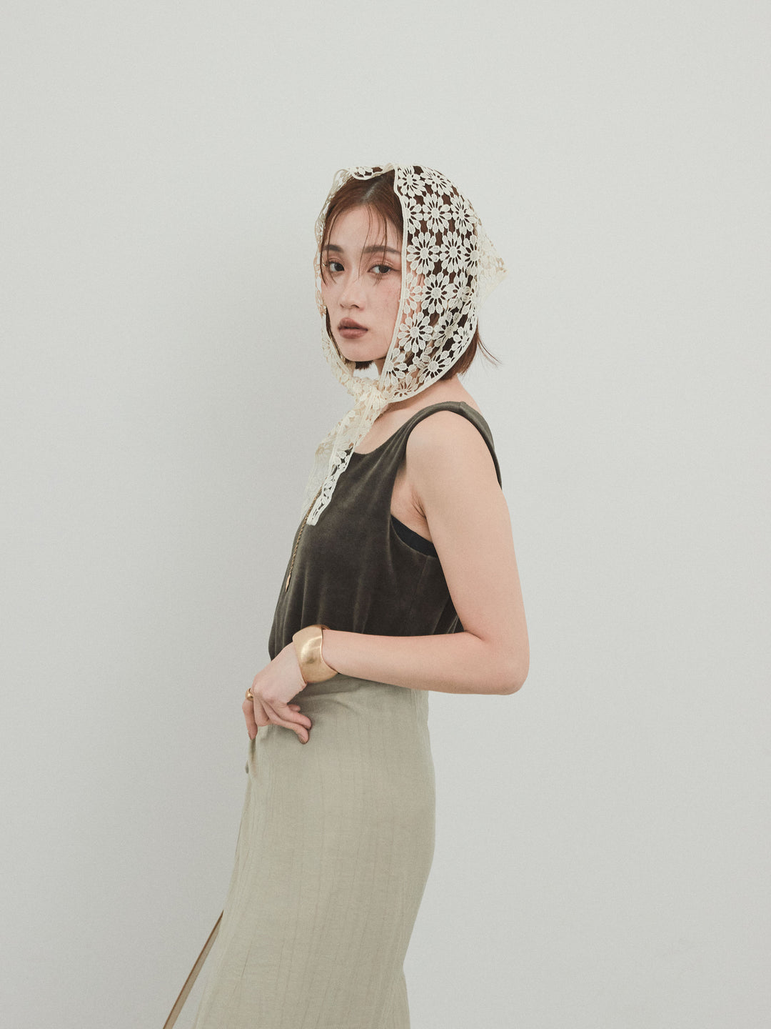 [SET]スクエアベロアタンクトップ+ワッシャーサテンレイヤードスカートパンツ(2set)