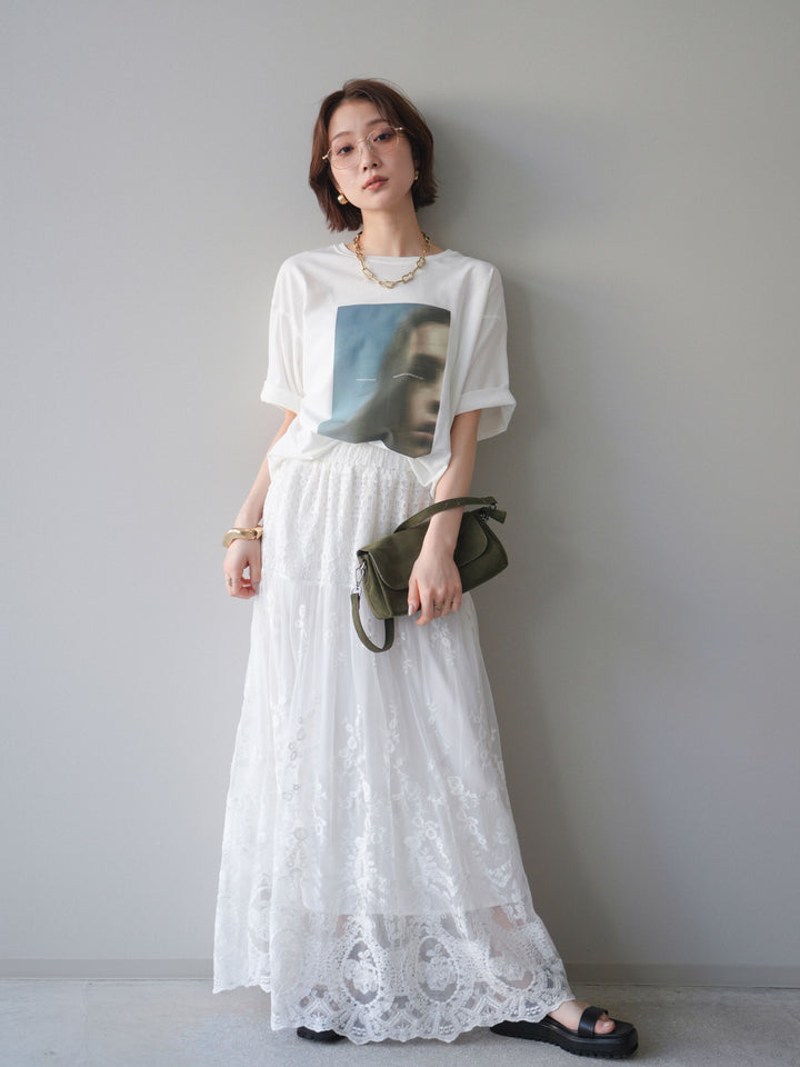 [SET]ブラーアートフォトTシャツ+シアーレースマキシスカート(2set)