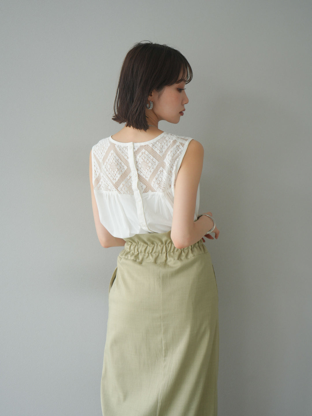 [予約]インド製コットンレース切替ノースリブラウス/オフ
