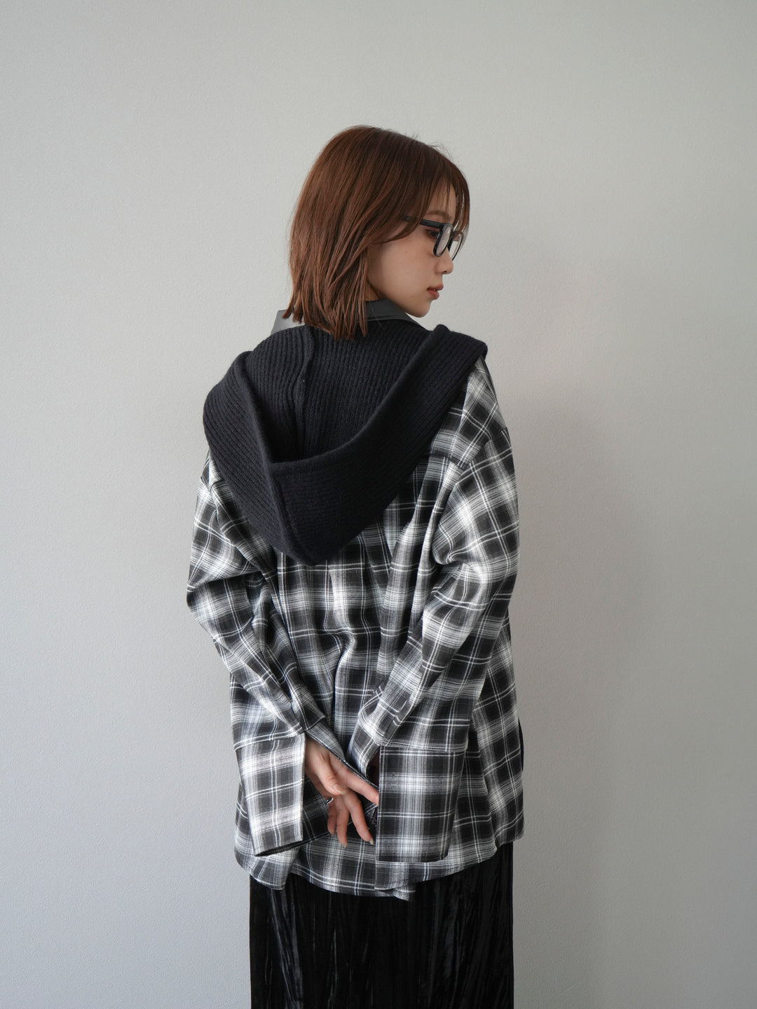 [予約]レザー襟オンブレチェックオーバーシャツ /ブラック