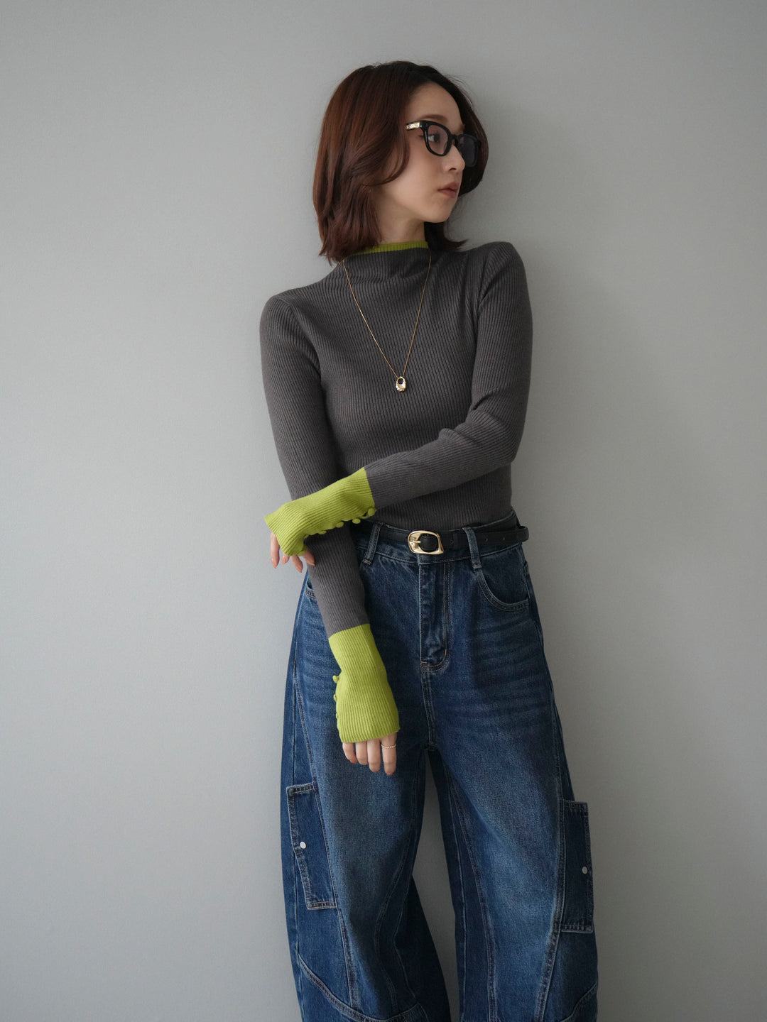 [SET]袖ボタンハイネック配色リブニットトップス+袖ボタンハイネック配色リブニットトップス(2set)