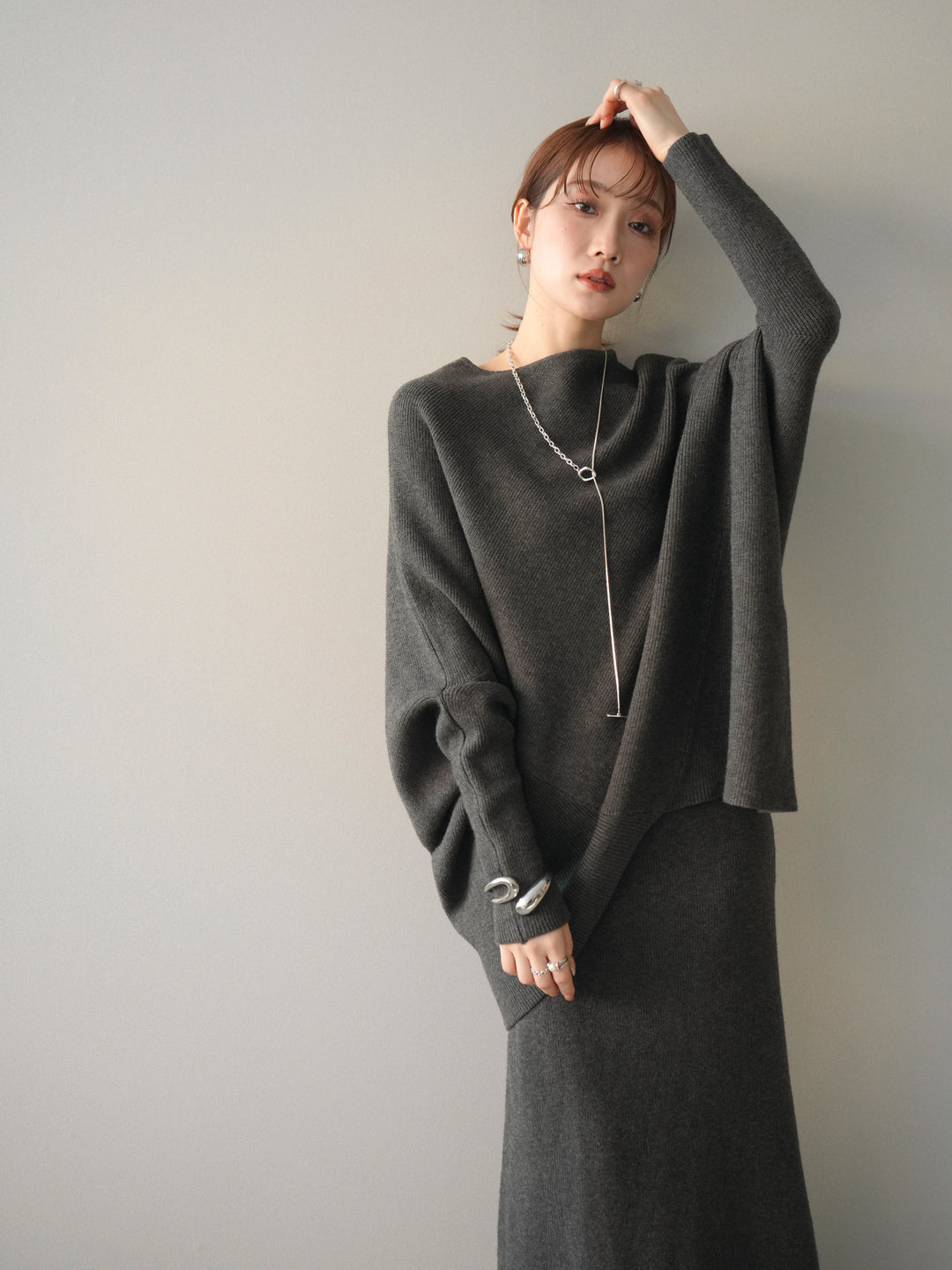 [SET]ウール混ドルマンニット&スカートSET UP+選べるアクセセット(2set)