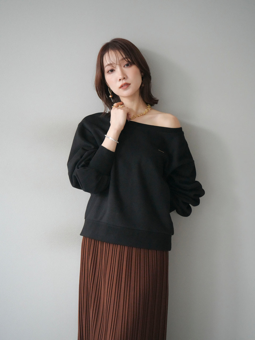 [予約]プレート付裏起毛ワンショルプルオーバー/black