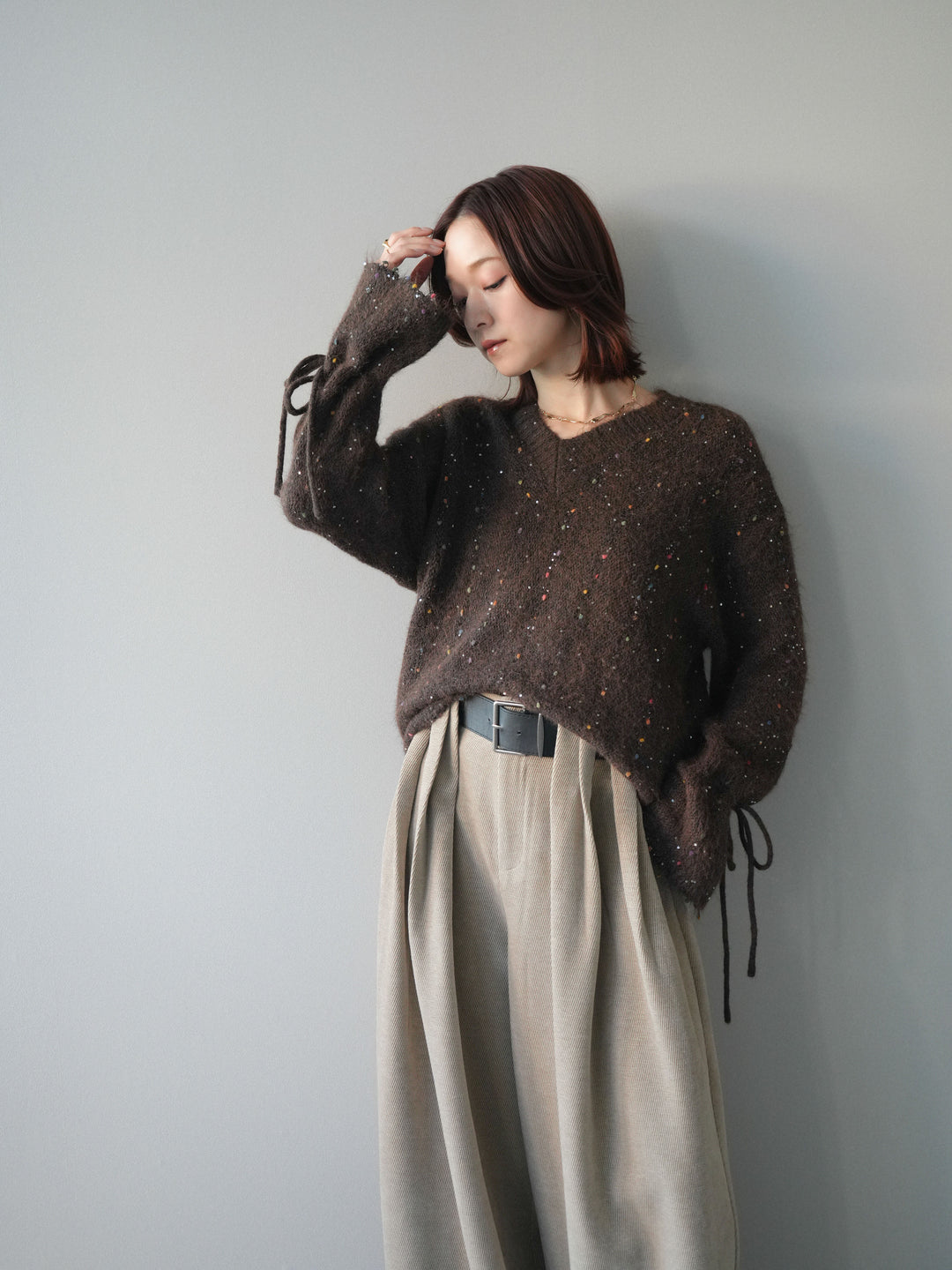 [SET]キャンディースリーブカラーネップスパンコールニットプルオーバー+ベルトデザインループコールテンワイドパンツ(ベルト付き)(2set)