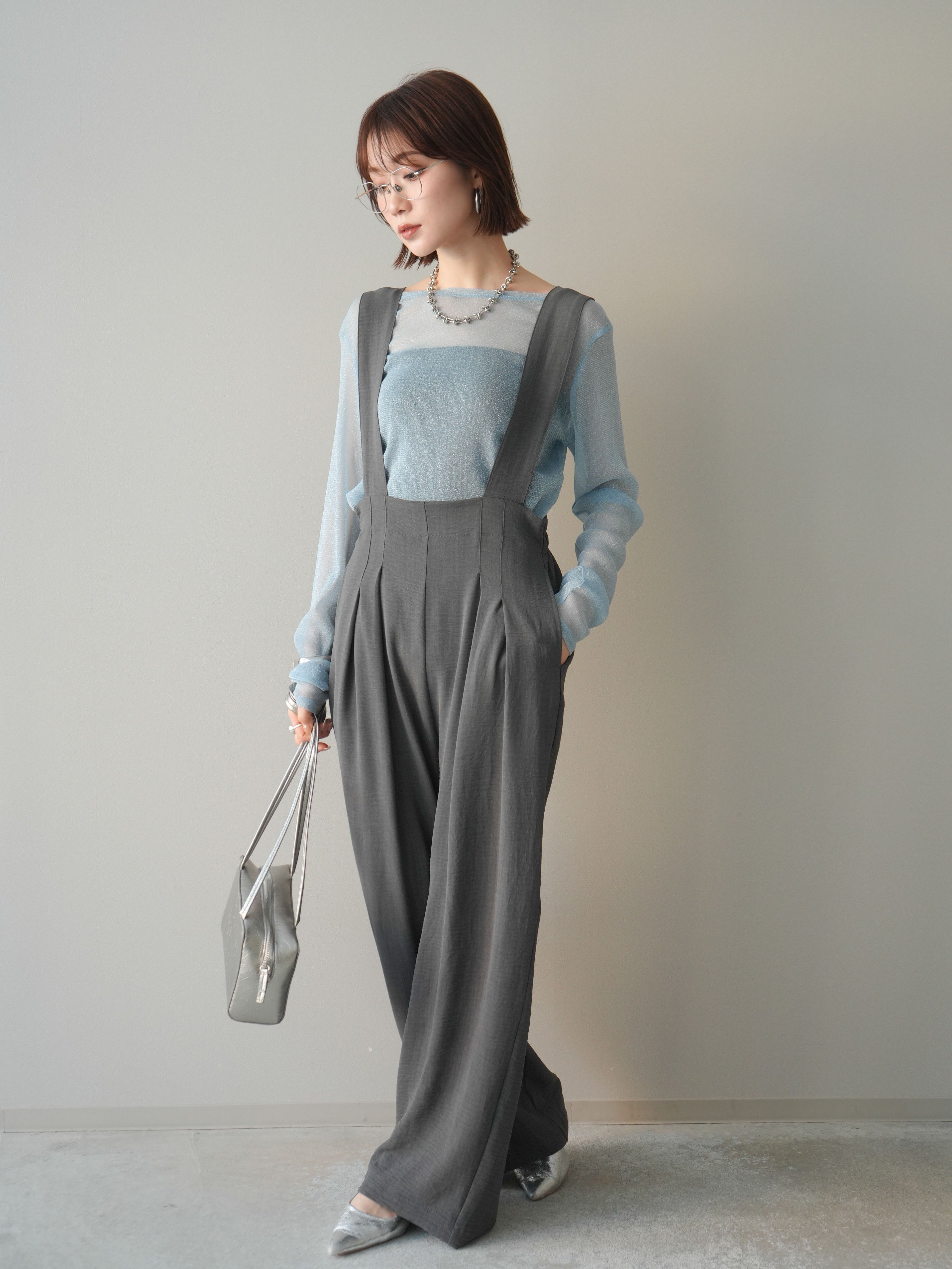 予約]シボ加工ハイウエストタックサロペット/charcoal – Lumier