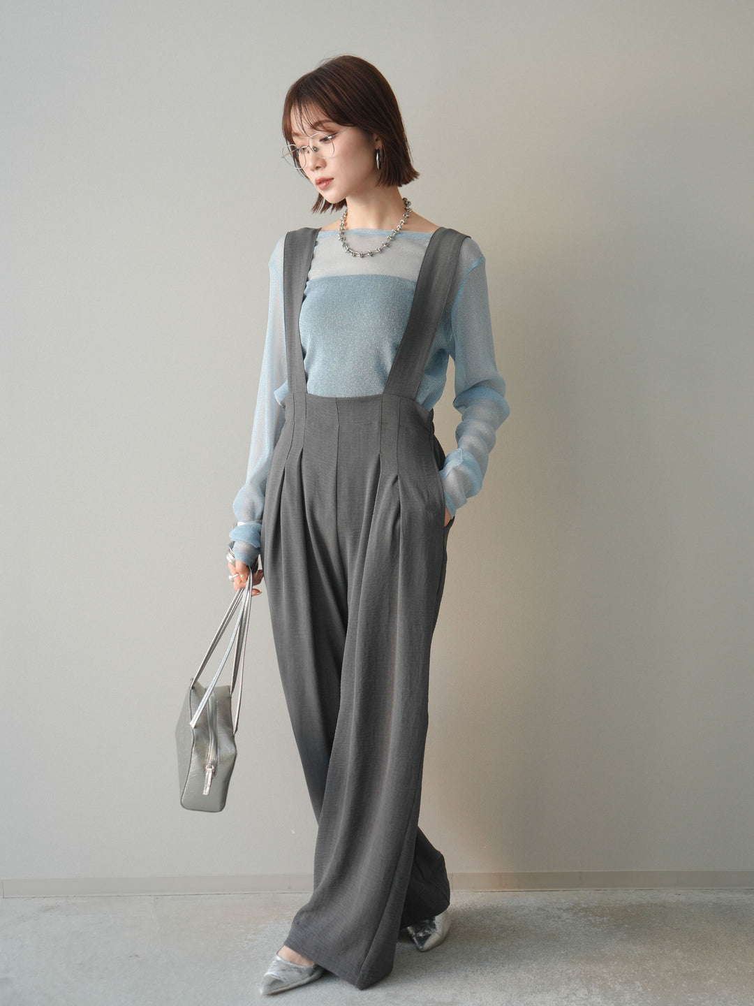 [予約]シボ加工ハイウエストタックサロペット/charcoal