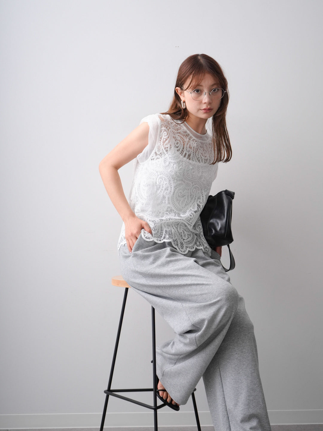 [SET]スカラップヘムレーストップス+リラックスドレープスウェットパンツ(2set)