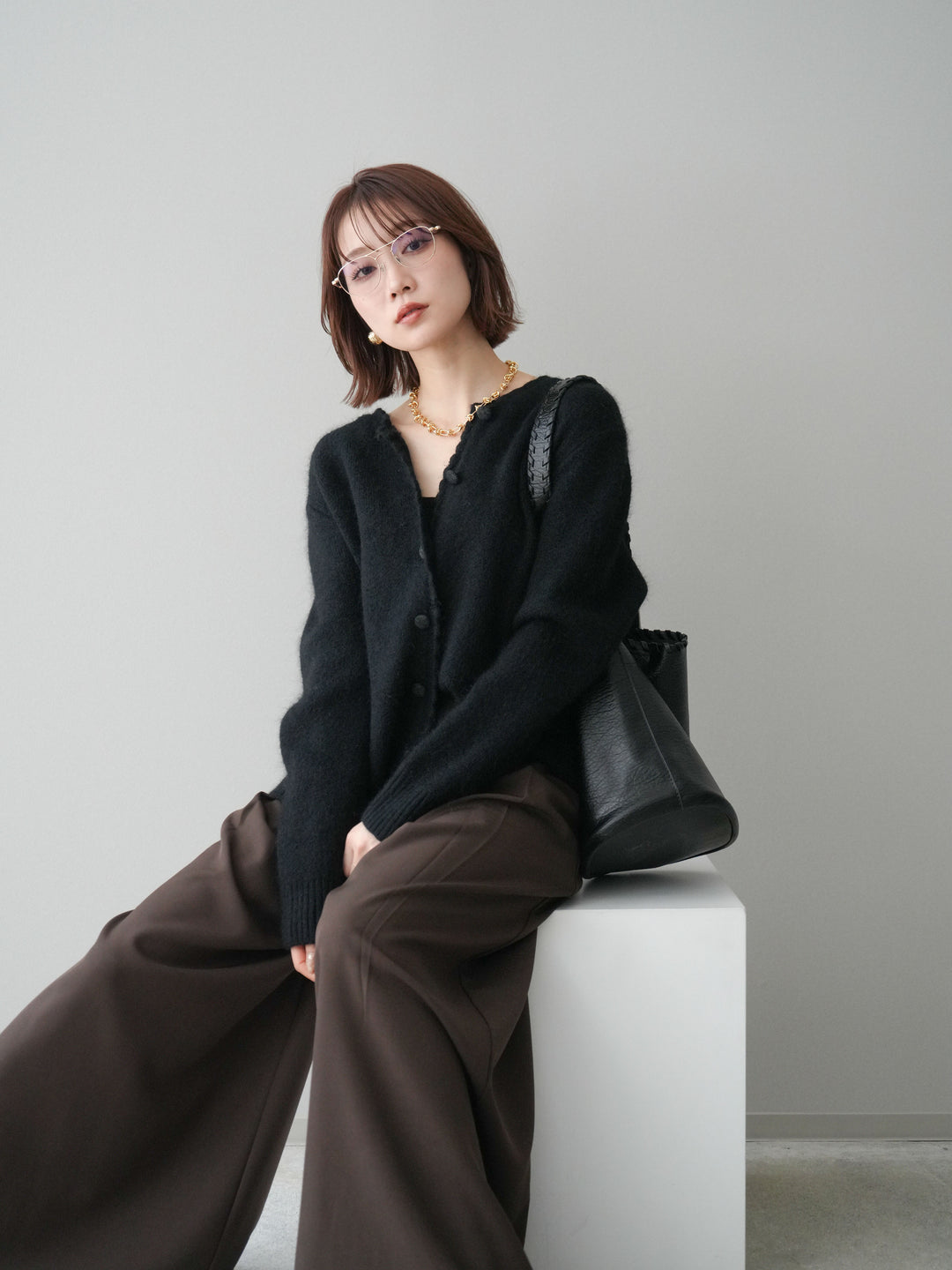 [SET]くるみボタンニットカーディガン+テープベルトタックバギーパンツ(2set)