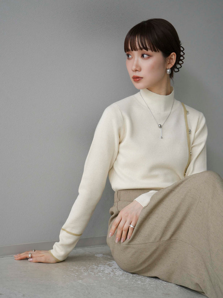 [預訂] 瓶頸配色設計紐扣針織上衣/象牙色