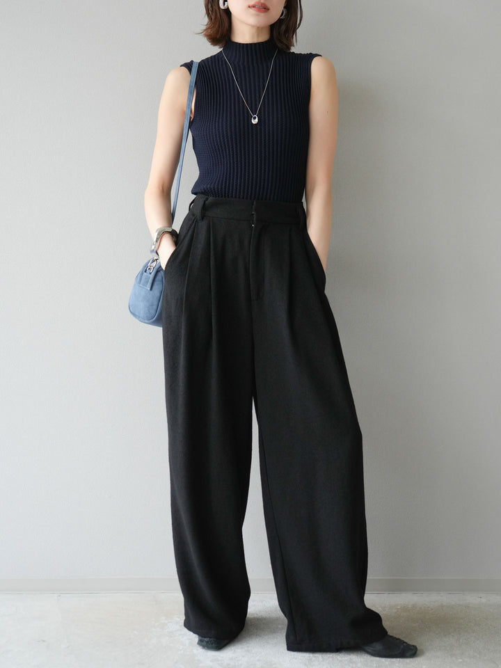 [予約]ボトルネックワッフル編みノースリーブニットトップス/ネイビー