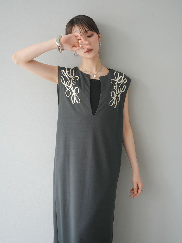 [予約]ライトポンチコード刺繍ワンピース/チャコール