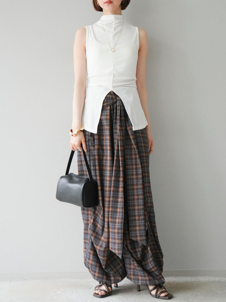 [予約]フロントスリットレーヨンニットトップス/ホワイト