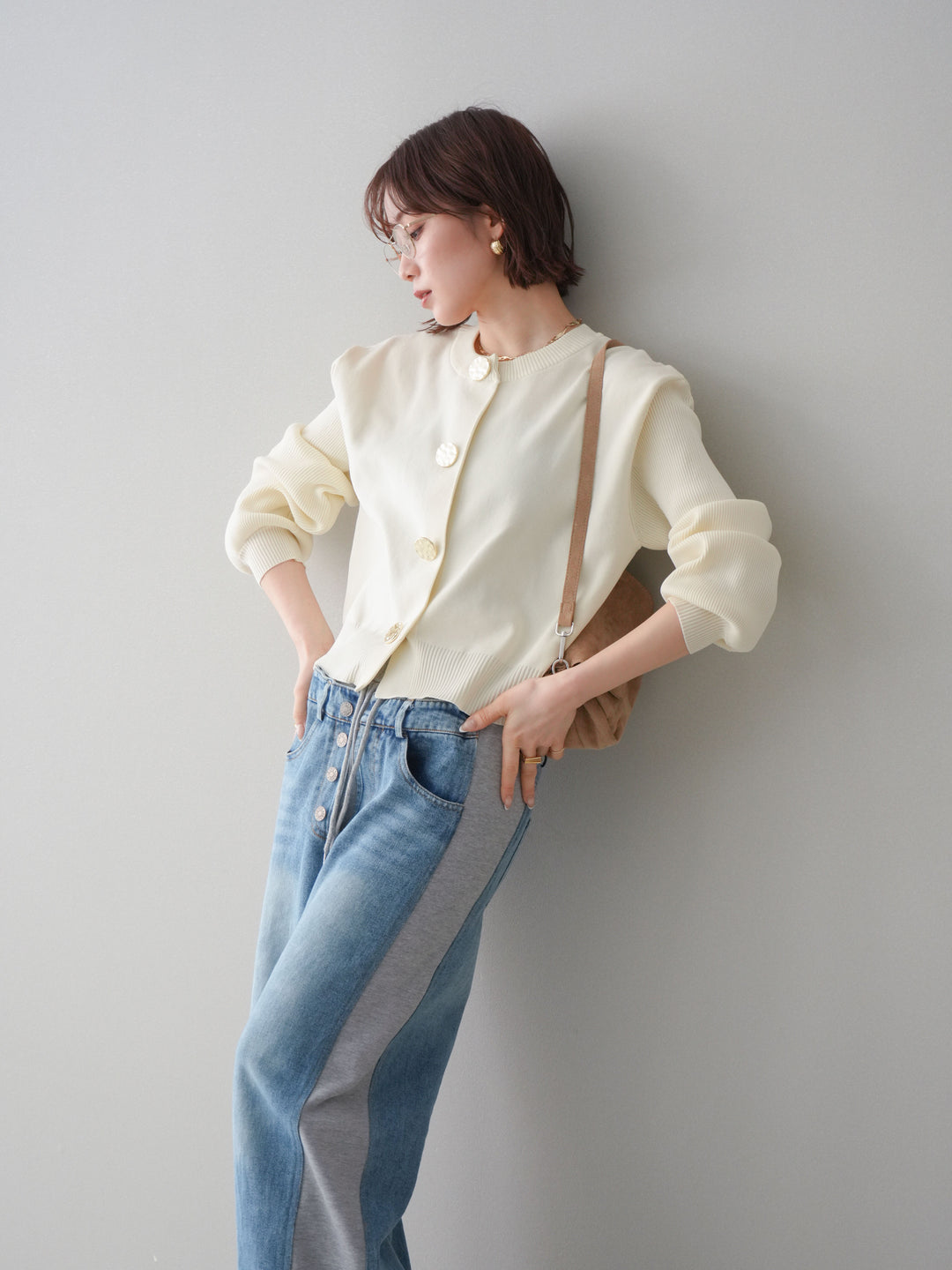 [SET]メタルボタンクルーネックニットカーディガン+デニム切替スウェットパンツ(2set)