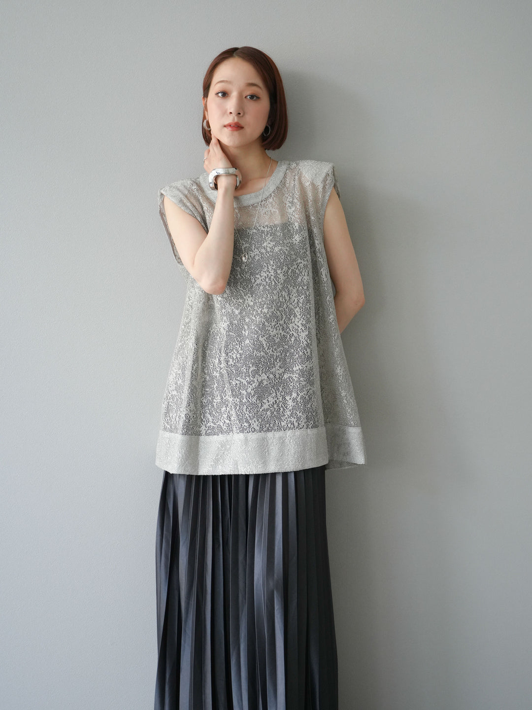 [予約]シャイニーレースプルオーバー/グレー