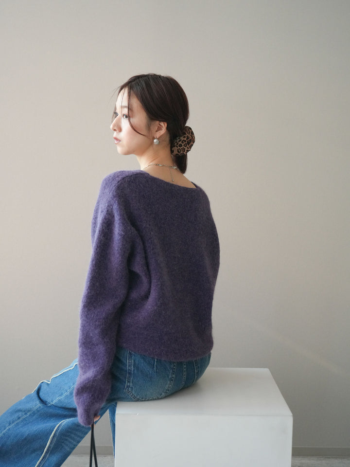 [SET]シュシュ付きアンゴラタッチVネックニットプルオーバー+サイドフリンジワイドデニムパンツ(2set)