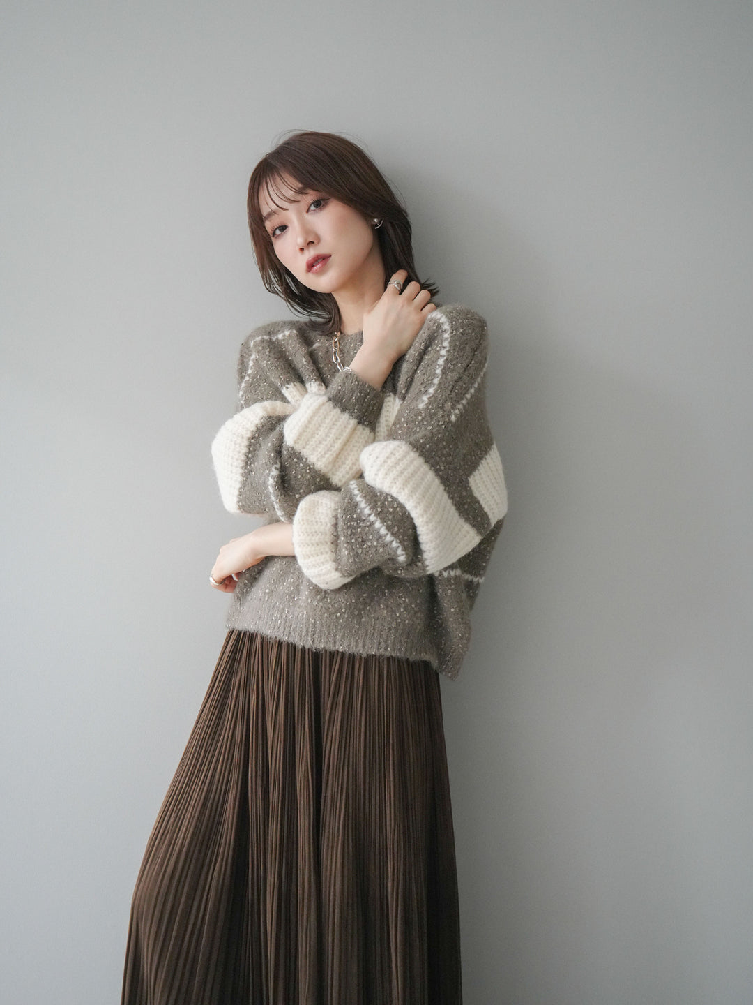 [SET]ネップヤーンボーダーニットプルオーバー+パンチングデザインスエードプリーツスカート(2set)