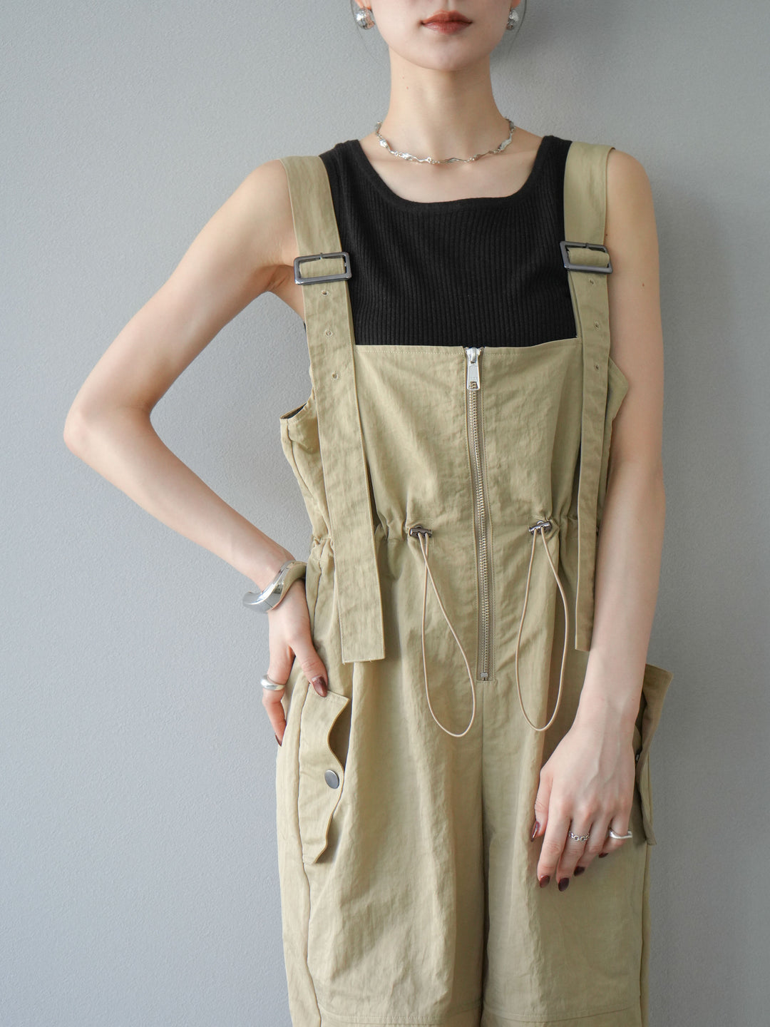 [予約]ナイロンタックデザインサロペット/ベージュ