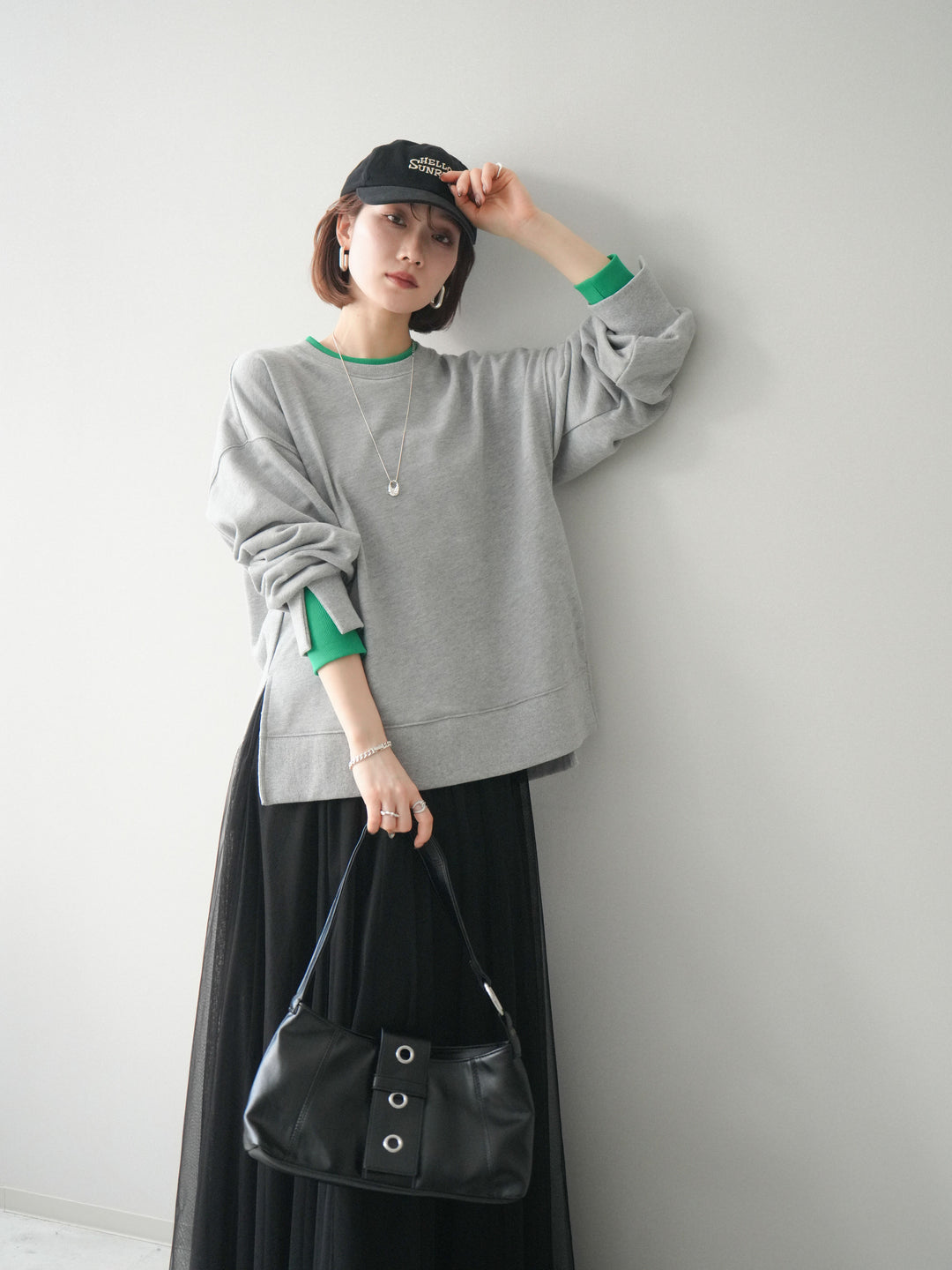 [SET]配色レイヤードデザインスエットプルオーバー+チュールボリュームスカート(2set)