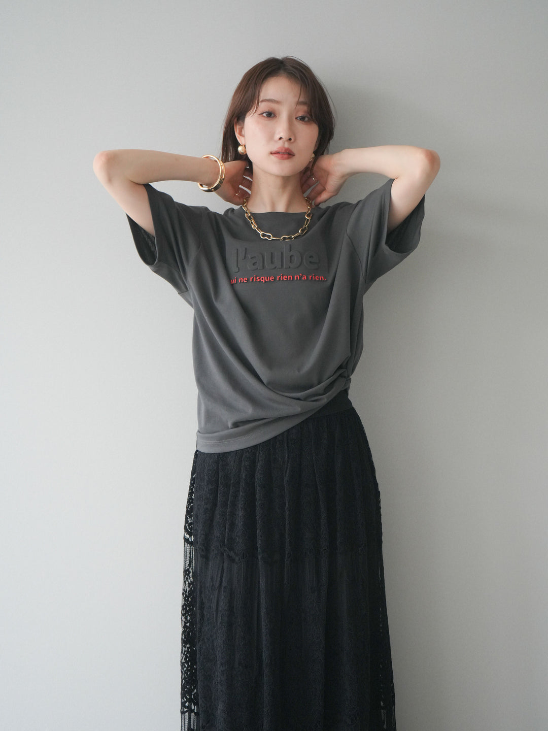 [SET]エンボスロゴTEE+裏プリーツ総レースロングスカート(2set)