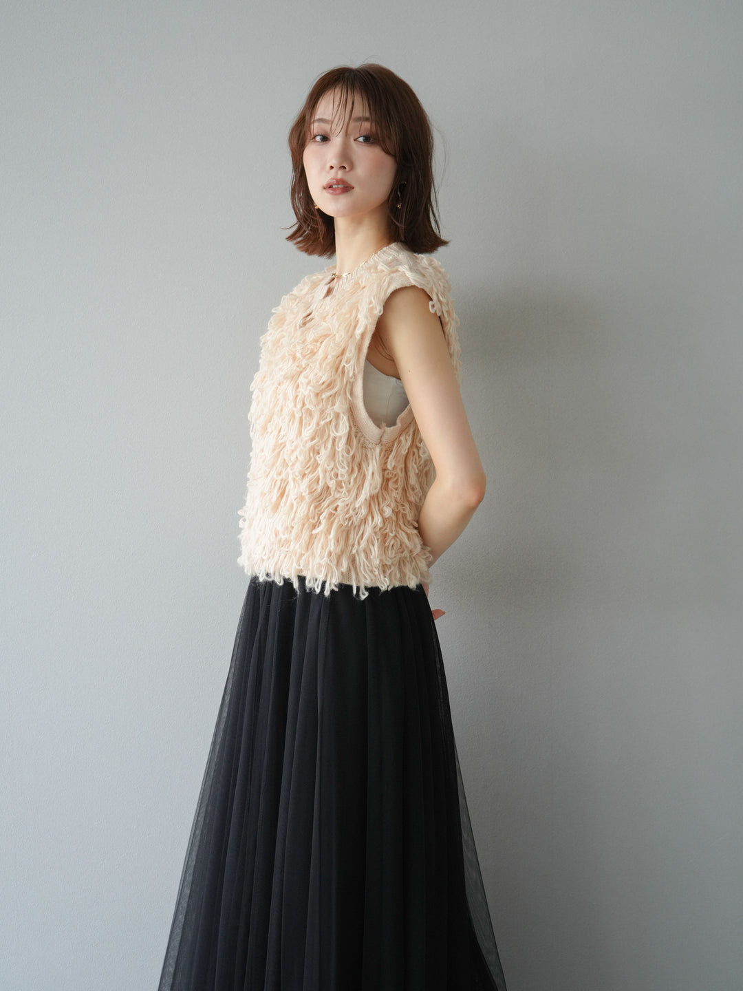 [SET] 前開衩針織背心 + 薄紗蓬鬆裙 (2 件套)