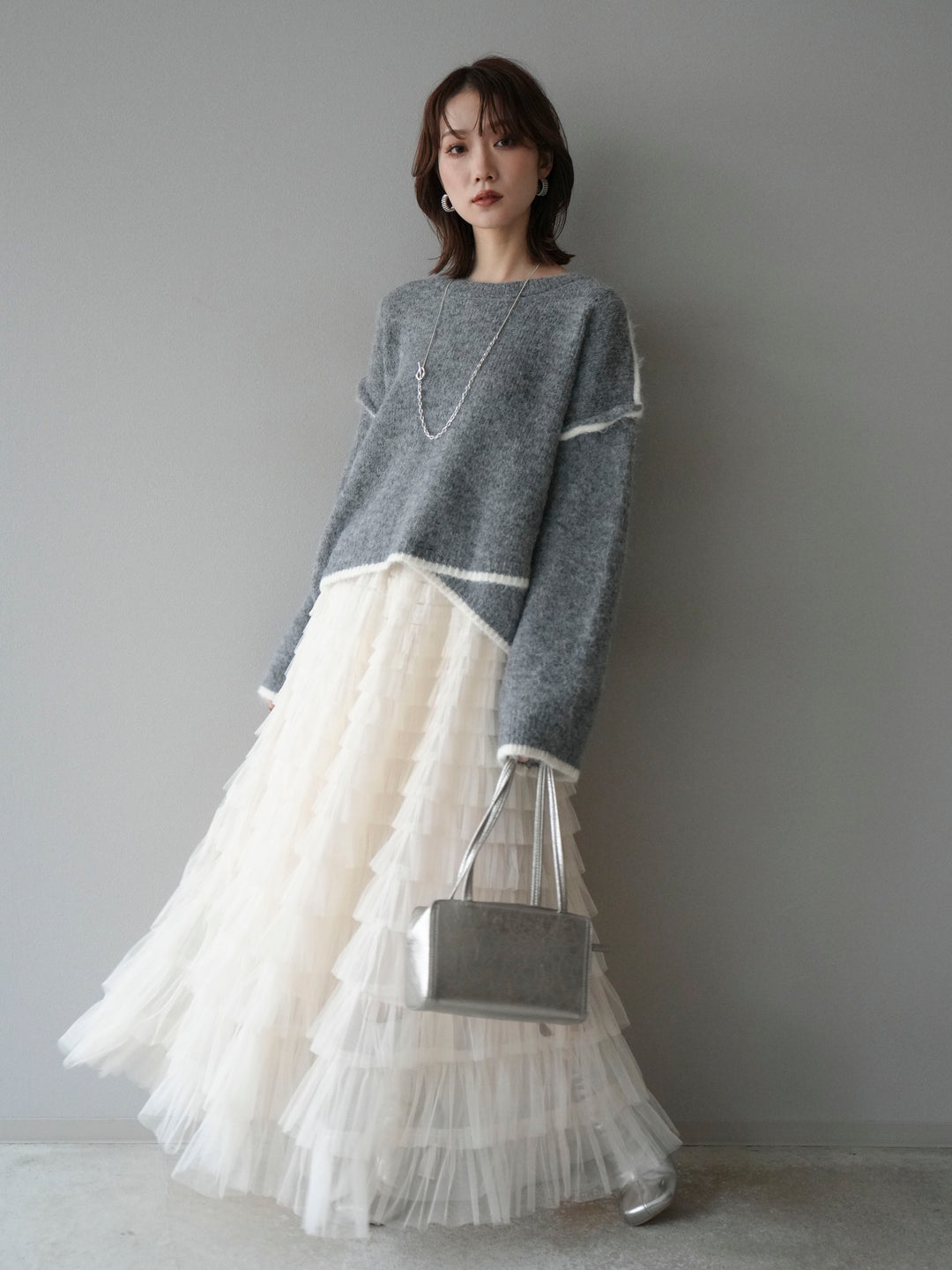 [SET]バイカラーレイヤードデザインニットプルオーバー+チュールティアードスカート(2set)