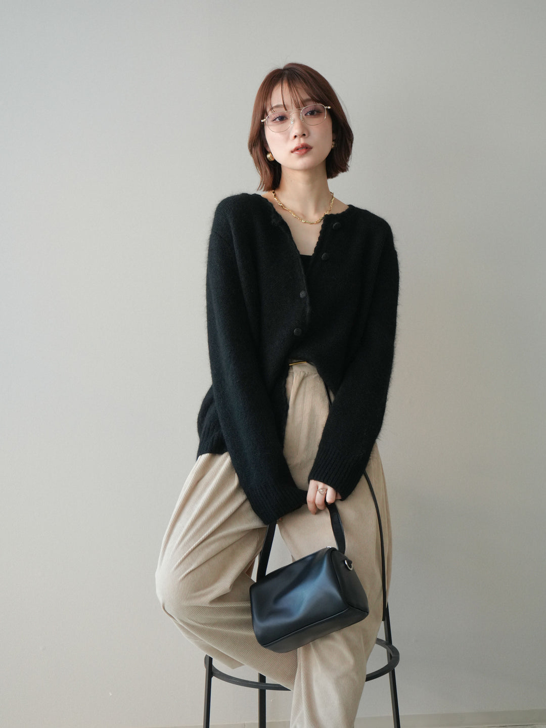 [SET]くるみボタンニットカーディガン+コーデュロイサイドタックコクーンパンツ(2set)