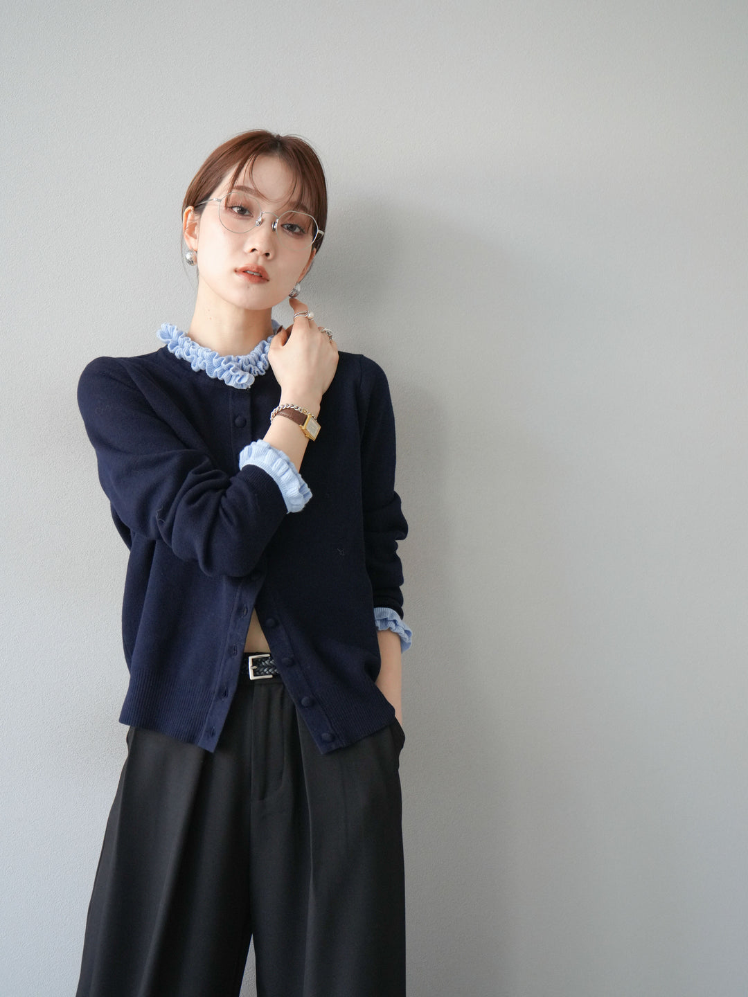 [予約]フリルデザインコンパクトニットカーディガン/ネイビー