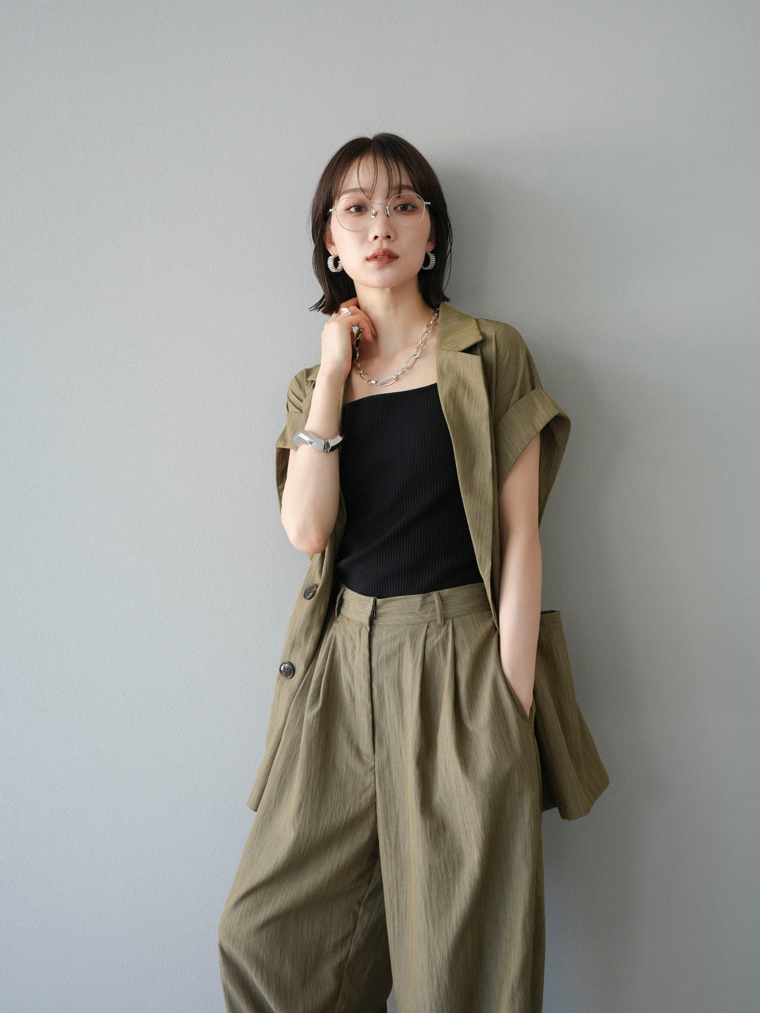 [予約]リネンライクノースリーブダブルジレ/グレージュ