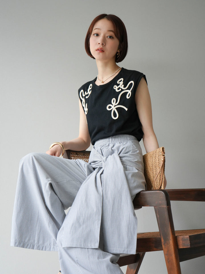 [SET]コード刺繍フレンチスリーブTシャツ+ウエスト巻きストライプイージーパンツ(2set)