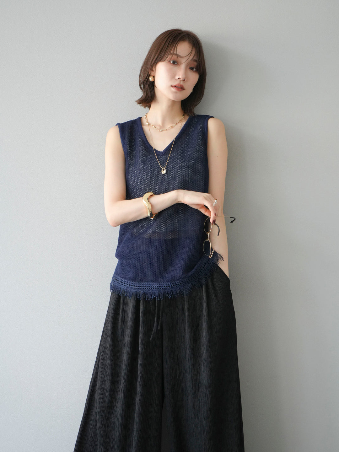 [予約]裾フリンジVネックニットタンクトップアンサンブル/ネイビー