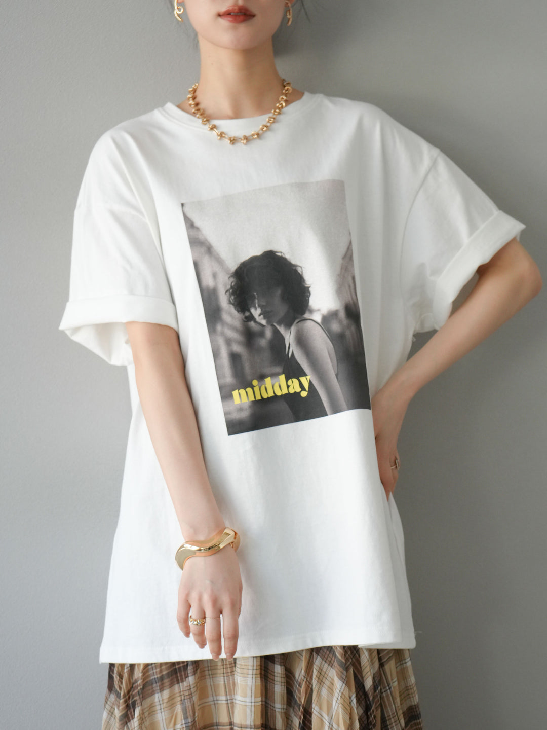 [SET]ネオンロゴフォトプリントBIG Tシャツ+シアーチェックアシンメトリーワッシャースカート(2set)