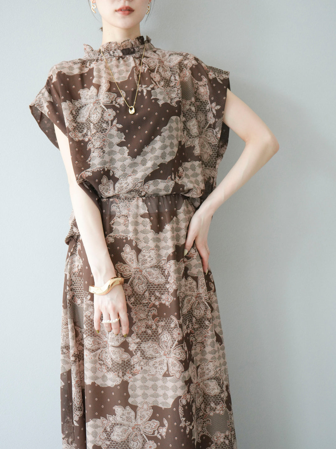 [SET] 花朵圖案法式袖襯衫 + 花朵圖案喇叭裙 (2 套)