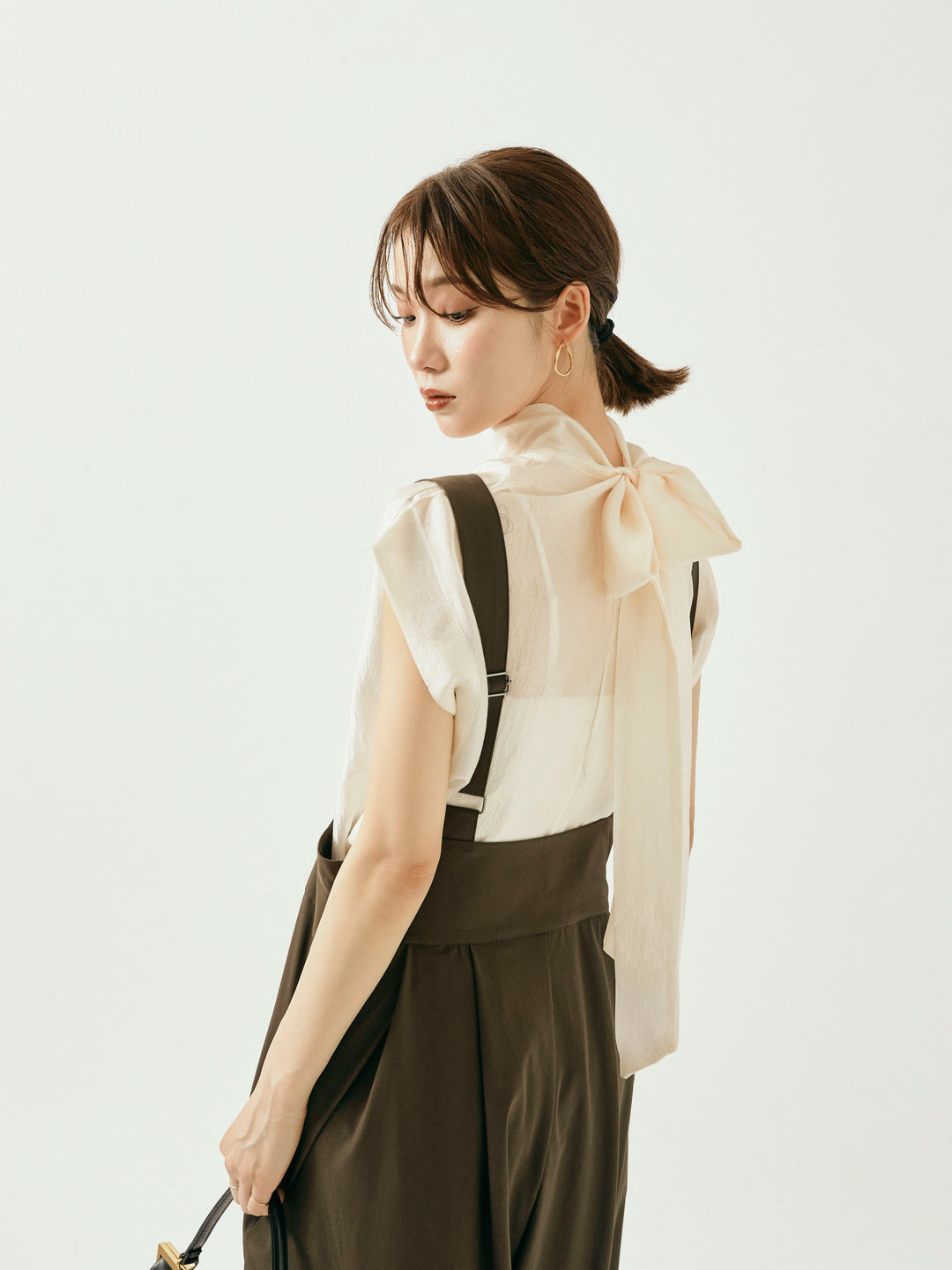 [予約]シャイニーシアーブラウス/アイボリー