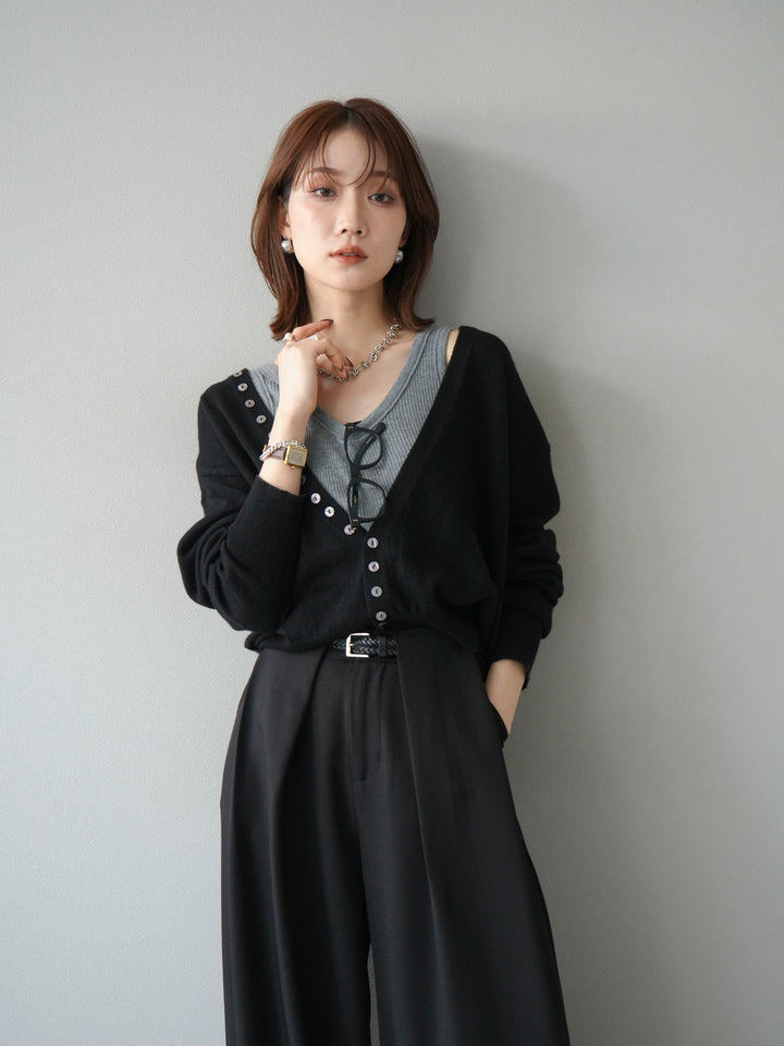 [予約]デザインボタンニットカーディガン＆タンクトップSET/ブラック