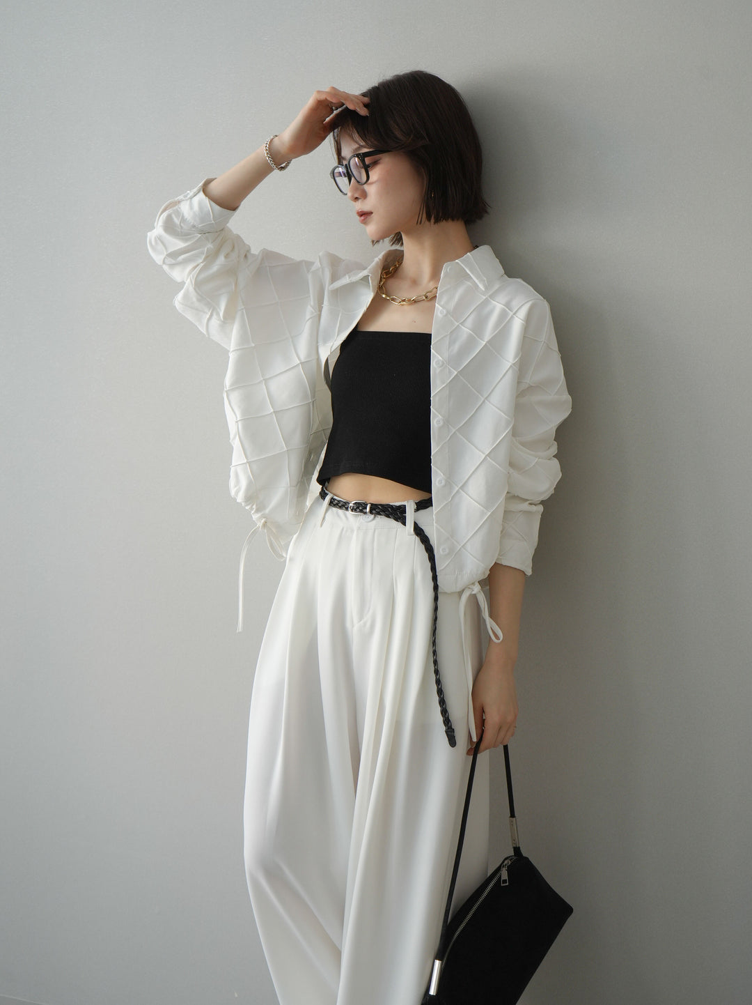 [SET]パイピングクロスデザインブラウス+編み込みベルト付タックワイドパンツ(2set)