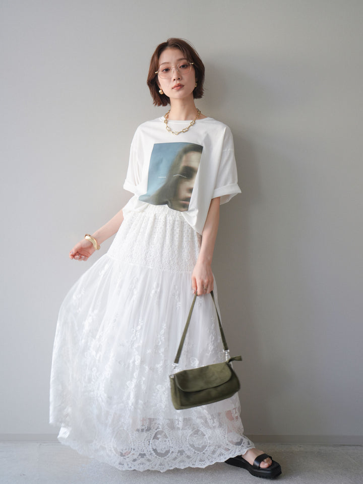 [SET]ブラーアートフォトTシャツ+シアーレースマキシスカート(2set)