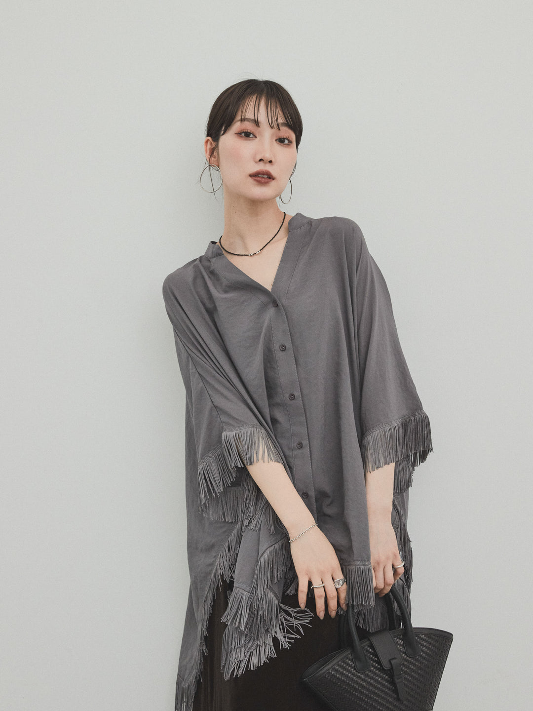 [SET] 方形流蘇斗篷襯衫 + 天鵝絨短裙 (2set)