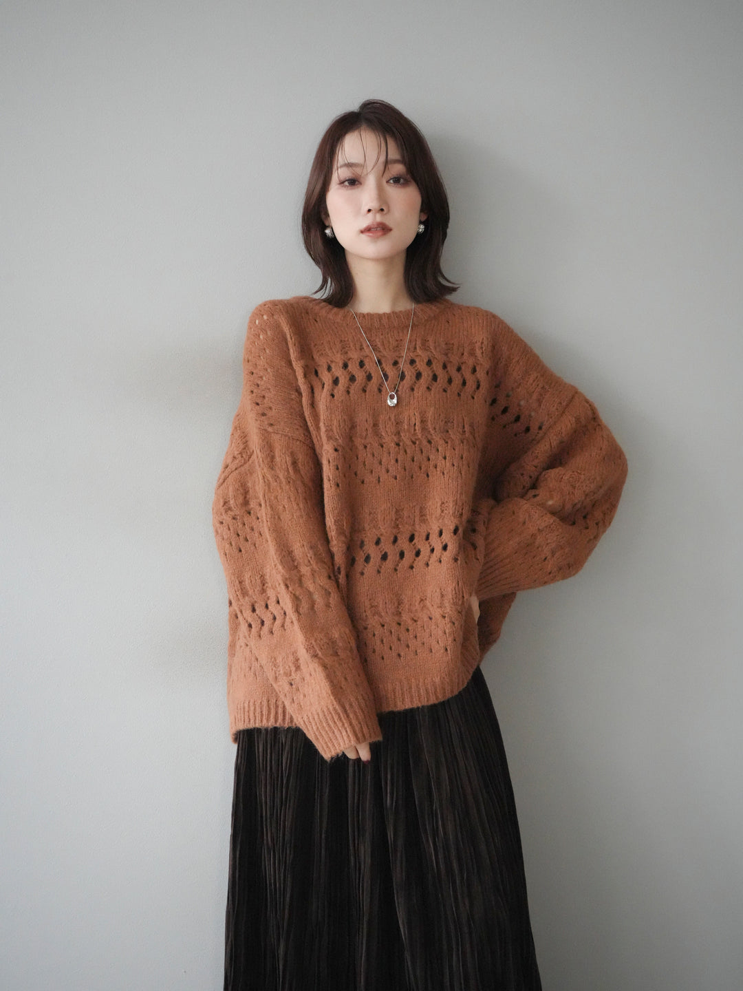 [予約]透かし編みクルーネックニットプルオーバー/brown