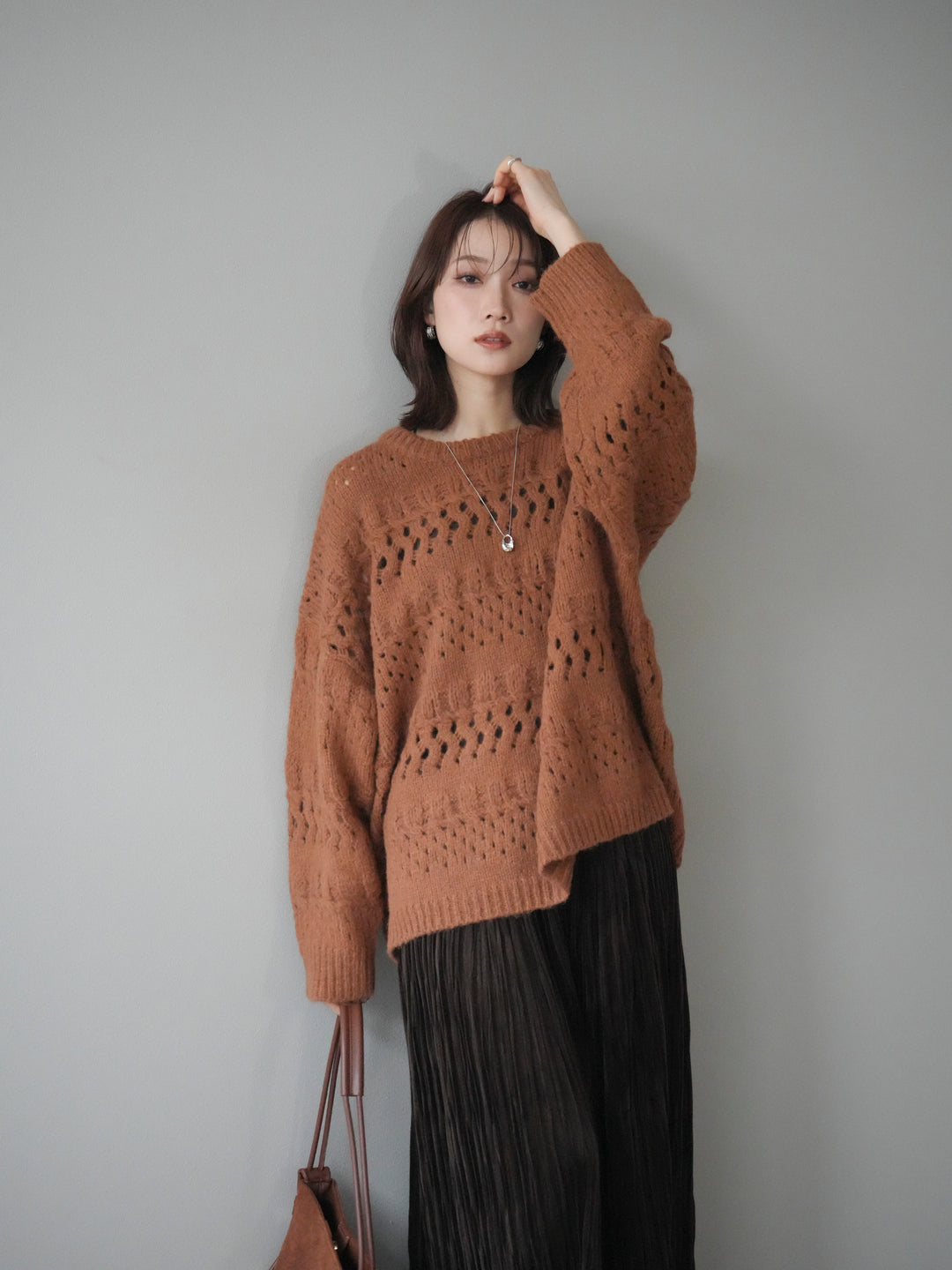 [予約]透かし編みクルーネックニットプルオーバー/brown