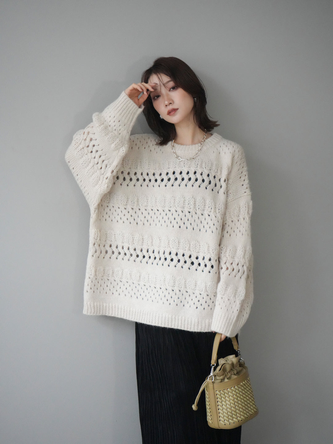 [予約]透かし編みクルーネックニットプルオーバー/ivory