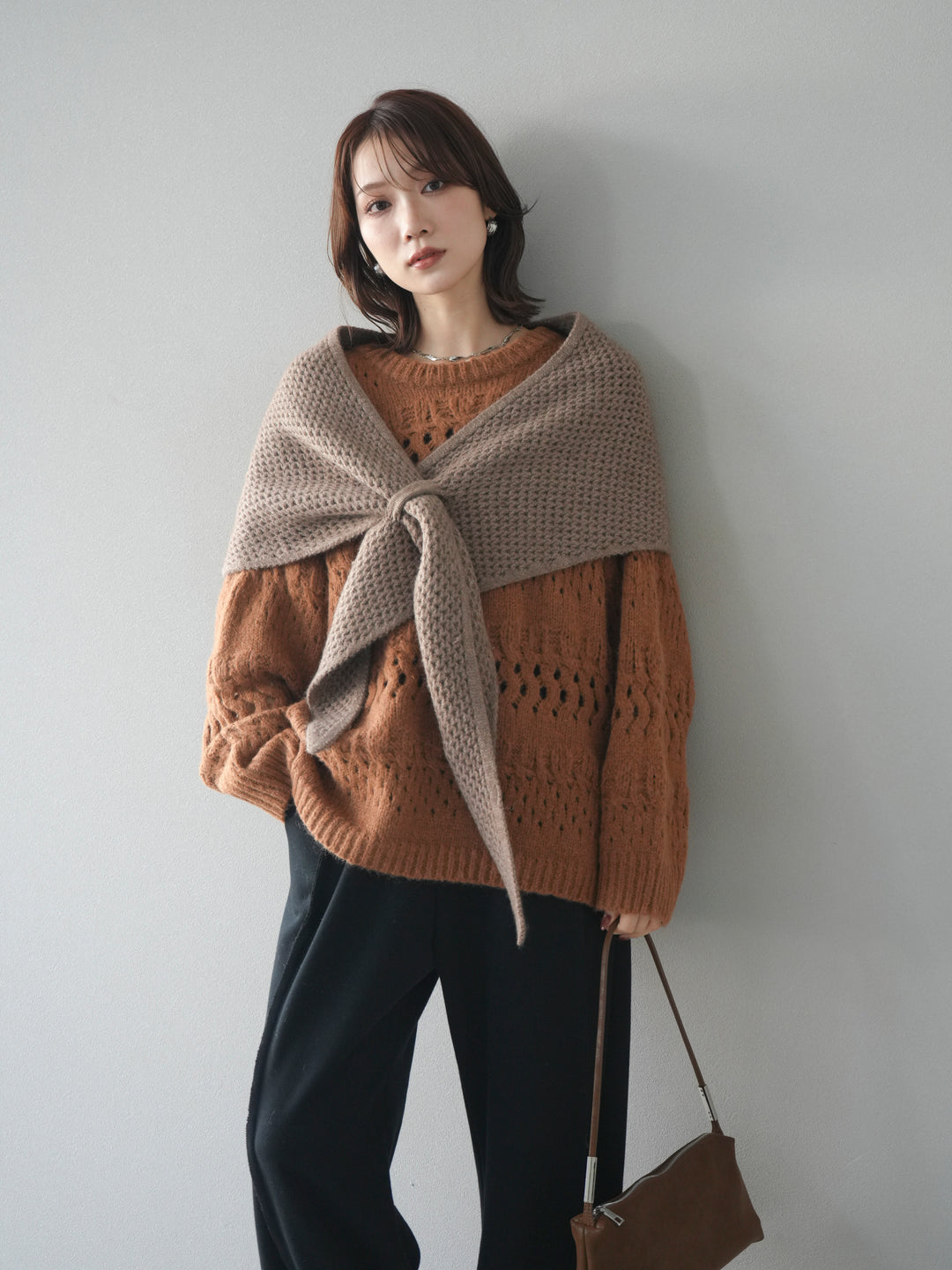 [予約]透かし編みクルーネックニットプルオーバー/brown