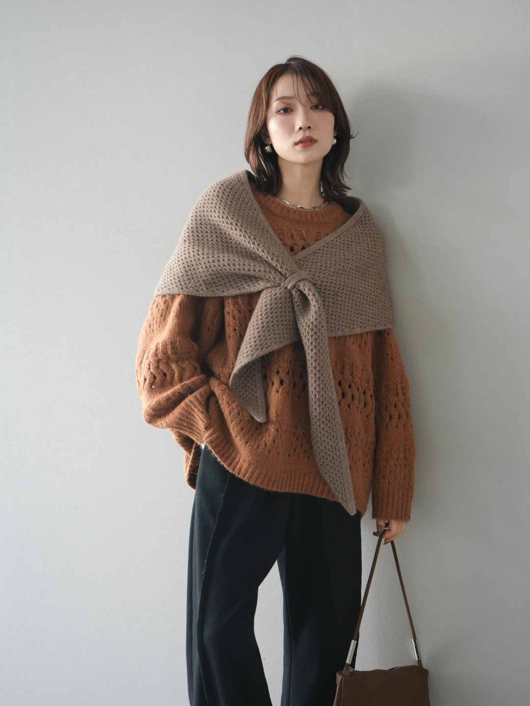 [予約]透かし編みクルーネックニットプルオーバー/brown