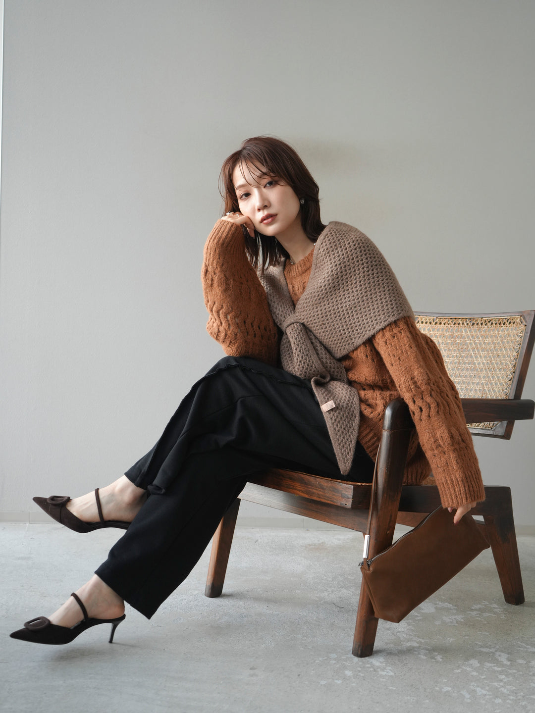 [予約]透かし編みクルーネックニットプルオーバー/brown