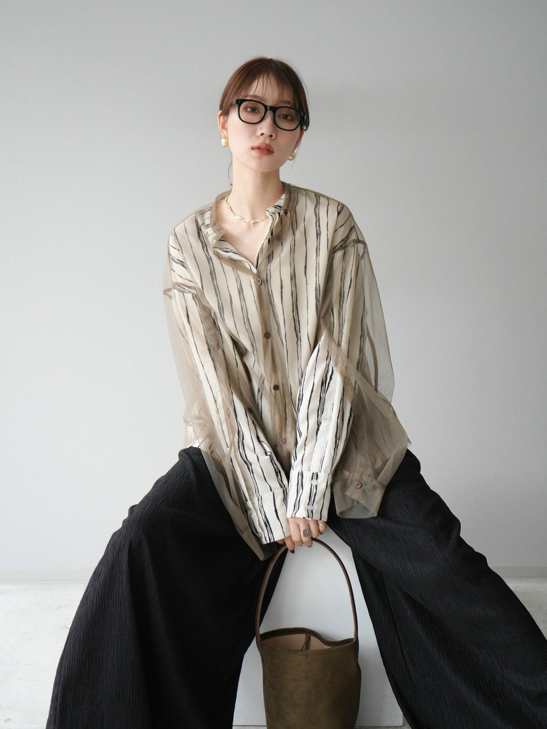 [予約]2WAYスリーブチュールシャツ/グレージュ