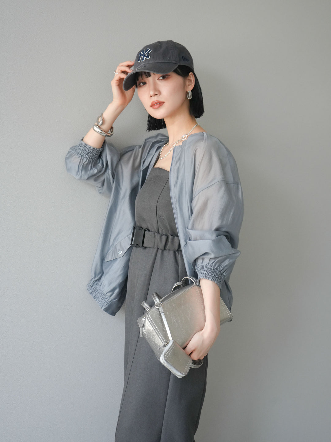 [SET]タックデザインシアーブルゾン+ヘザーツイルベルト付ベアサロペット(2set)