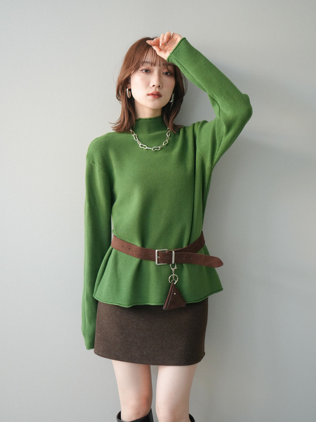 [予約]ボトルネック裾カールリブニットトップス/green