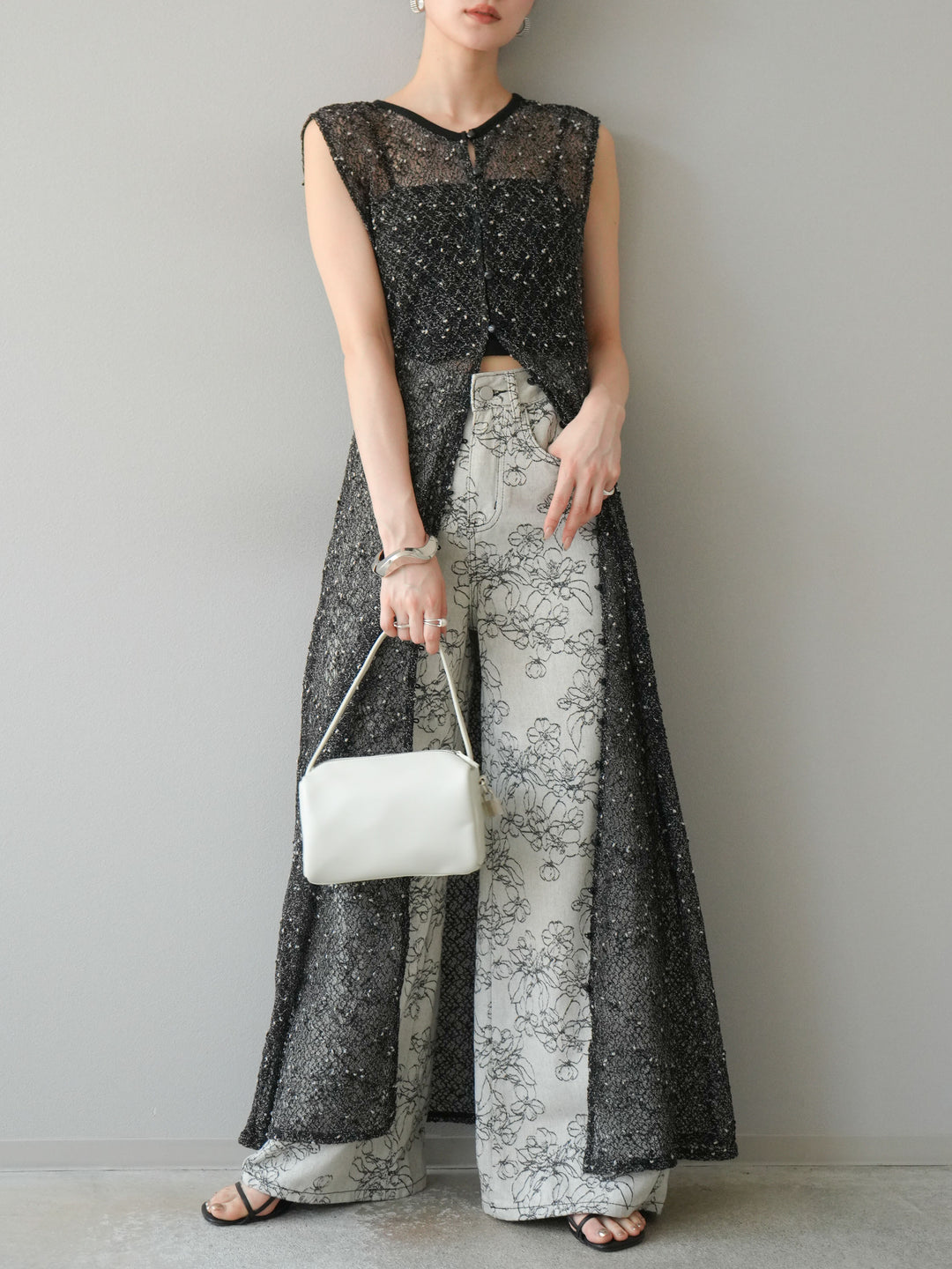 【預購】花朵提花牛仔寬褲/黑