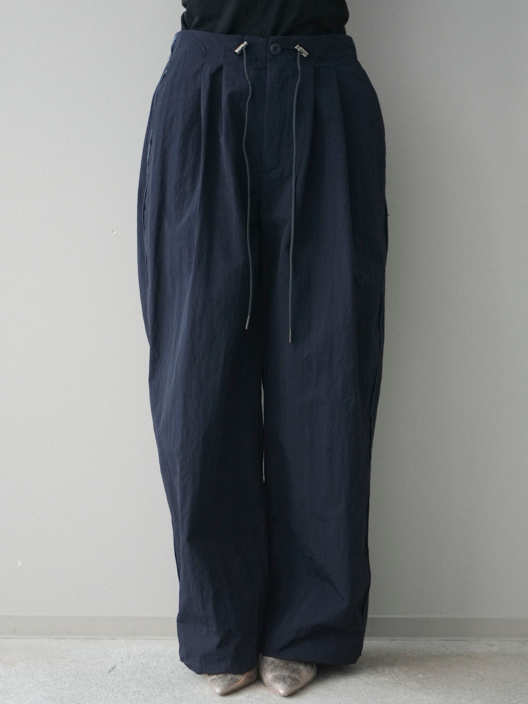 [予約]ドロストサイドラインナイロンパンツ/black