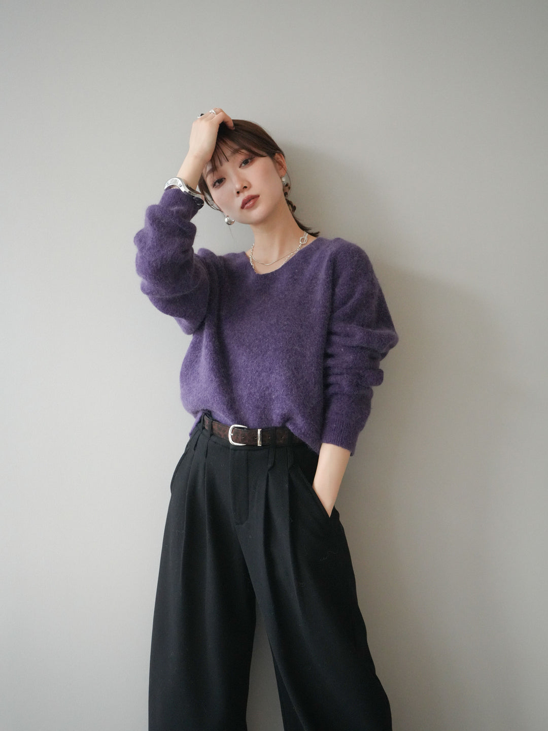 [予約]シュシュ付きアンゴラタッチVネックニットプルオーバー/purple