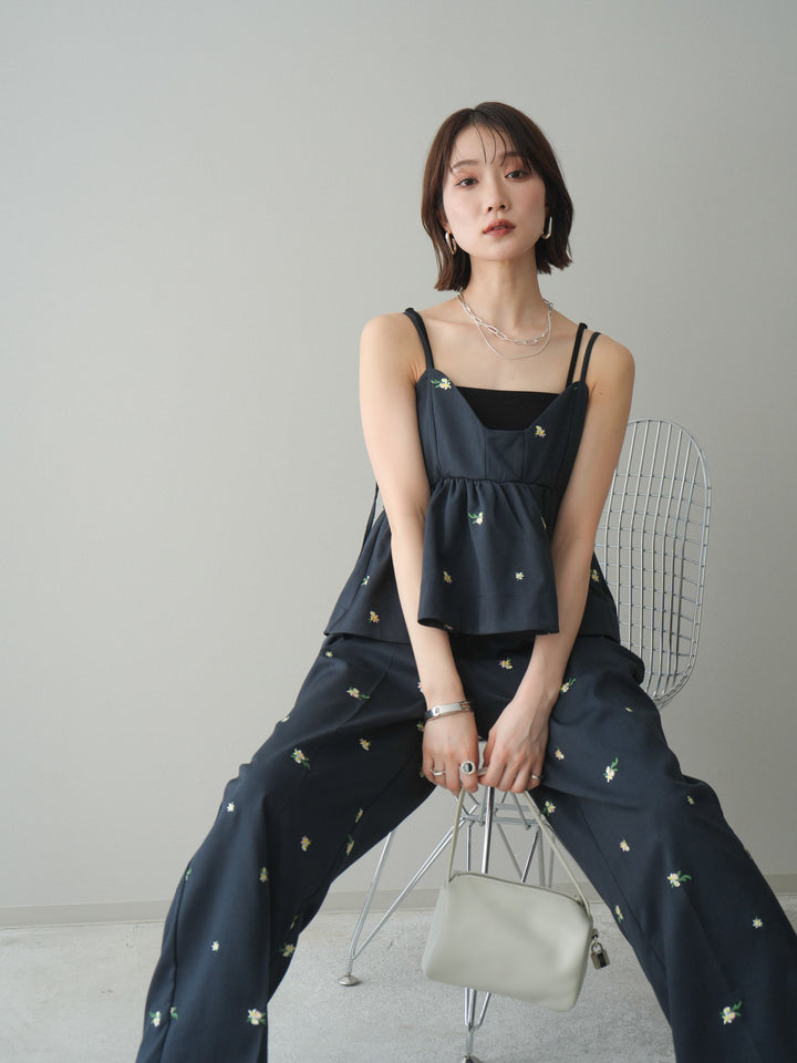 [SET]フラワー刺繍ビスチェ+フラワー刺繍タックパンツ(2set)